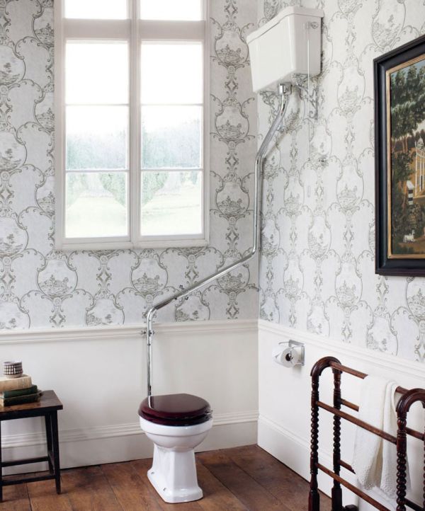 Burlington Pan and High Level Cistern with Angled Flush Pipe P2