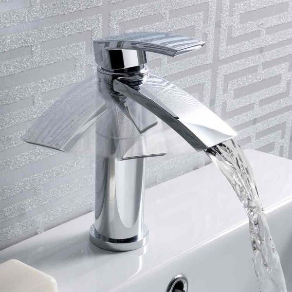 Eastbrook Estorick Chrome Mono Basin Mixer Tap with Waste