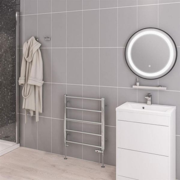 Eastbrook Tuscan 650 x 600 Straight Chrome Towel Rail #2
