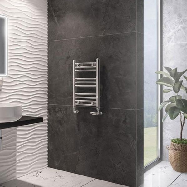 Eastbrook Wingrave 600 x 400 Straight Chrome Towel Rail #2