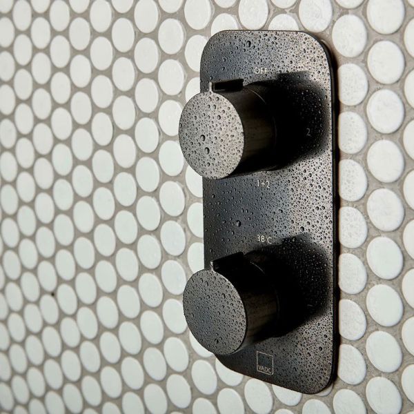 Vado Individual Altitude Brushed Black Two Outlet Thermostatic Shower Valve #2