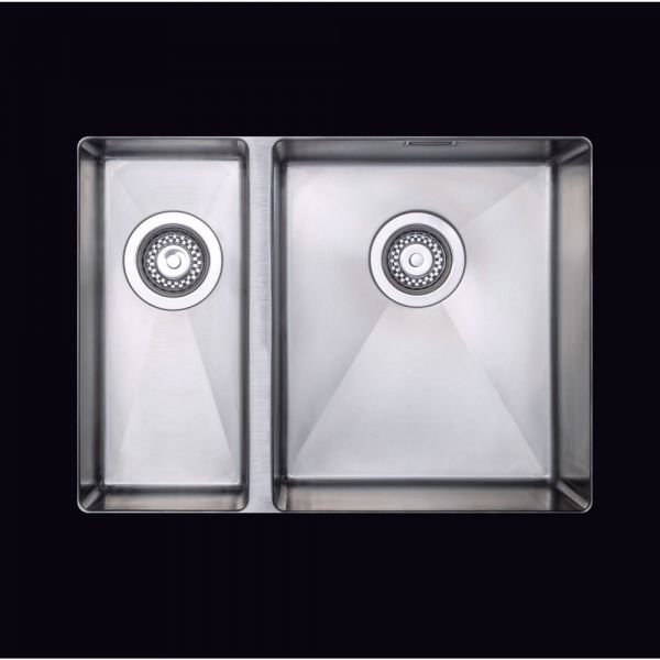 Clearwater Jazz 1.5 Bowl Undermount Stainless Steel Kitchen Sink with Right Hand Main Bowl 590 x 440