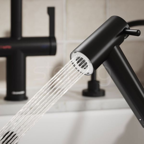 Clearwater Modern Matt Black Pull Out Spray #3