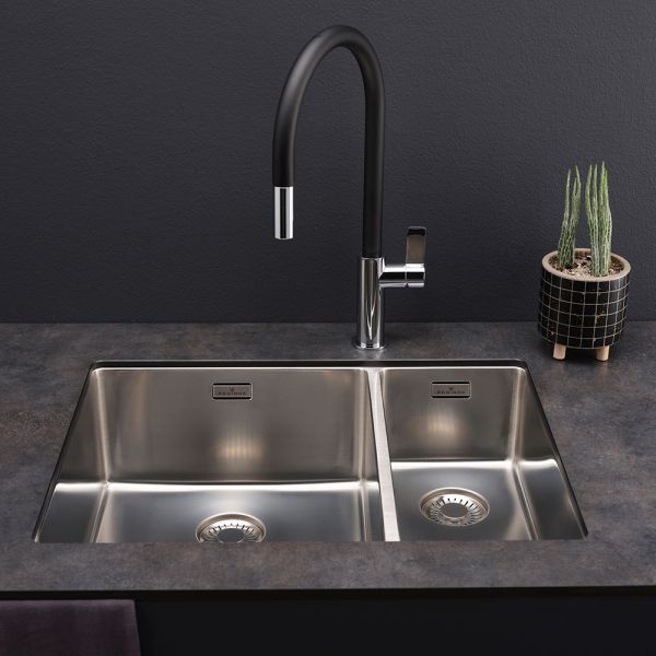 Reginox New York Left Hand 1.5 Bowl Stainless Steel Kitchen Sink 580 x 440mm #3