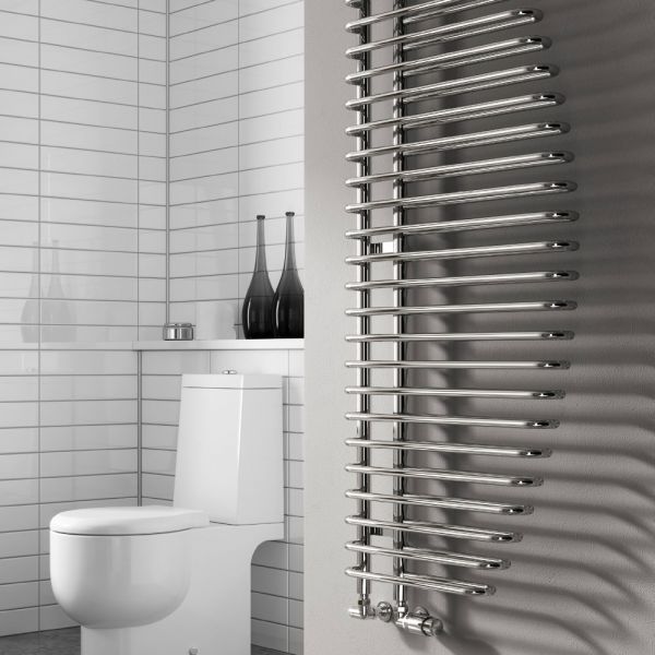 Reina Nola Chrome Designer Towel Radiator 1400 x 600mm #2