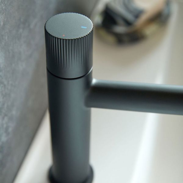 Vado Safari Leverless Matt Black Mono Basin Mixer Tap with Universal Waste #5